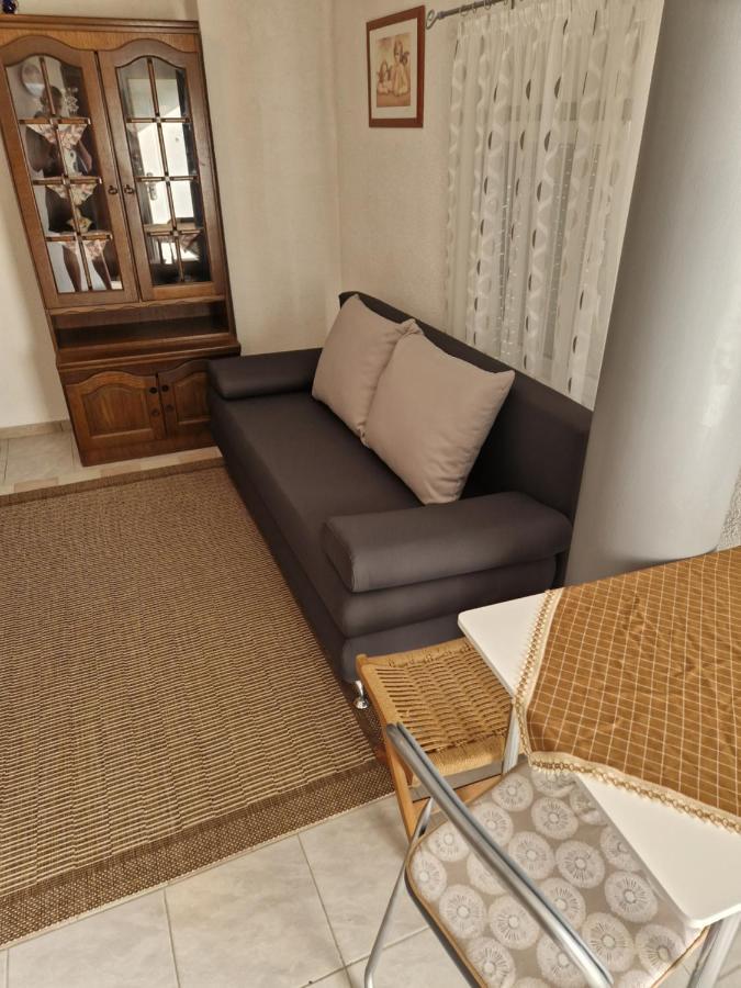 Apartmani Igercic Stinica Exteriör bild